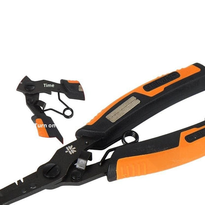 multifunctional lure pliers