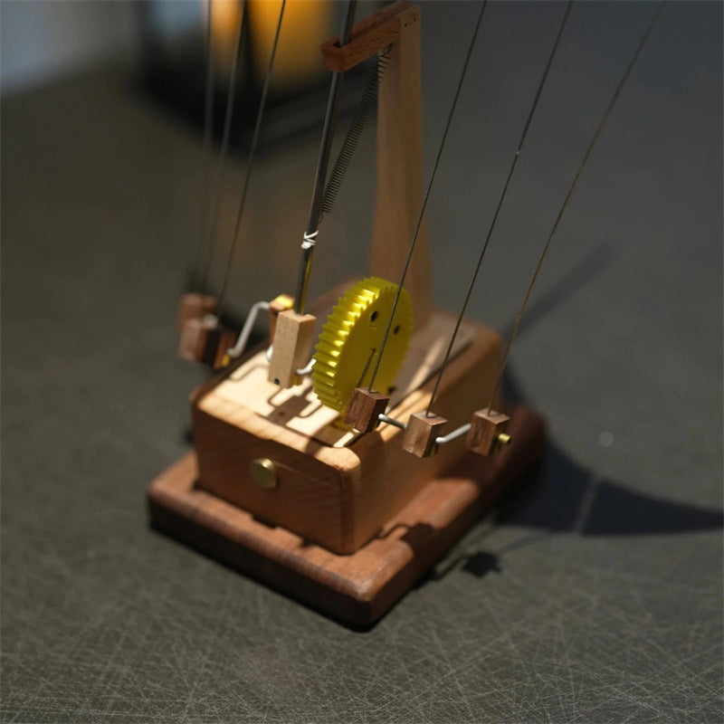 Manta figurines