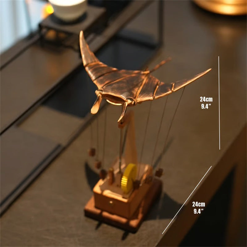 Manta figurines