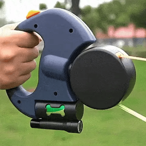 dual retractable dog leash